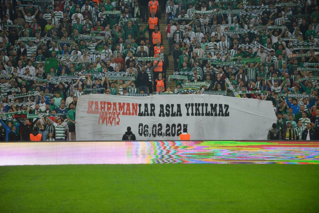 Ne yaptın Bursaspor. Süper Lig'de yok böylesi 5